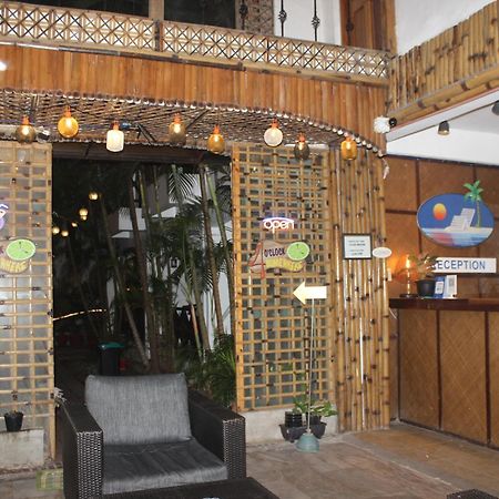 Nirvana Beach Resort Balabag  Екстериор снимка