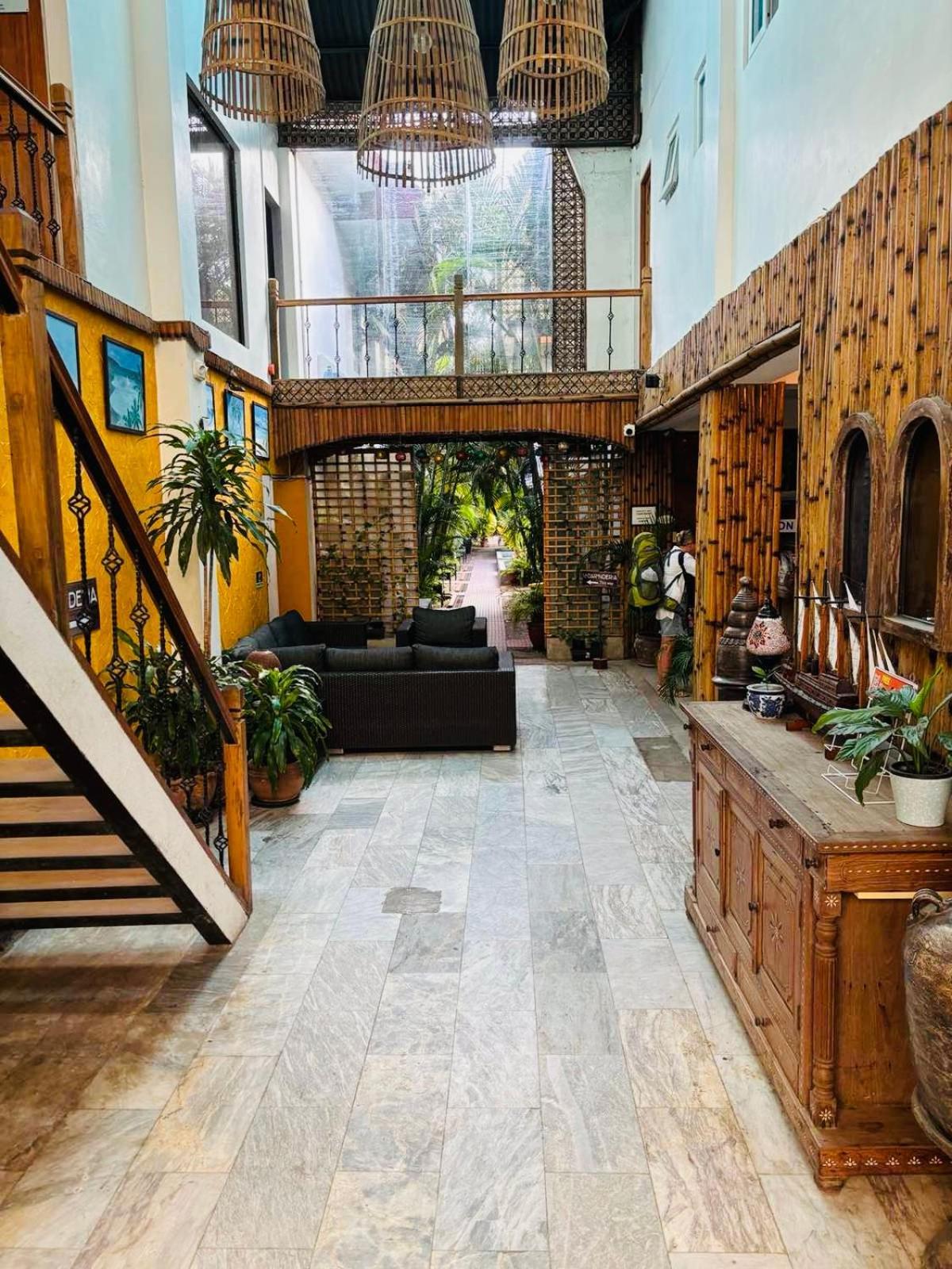 Nirvana Beach Resort Balabag  Екстериор снимка