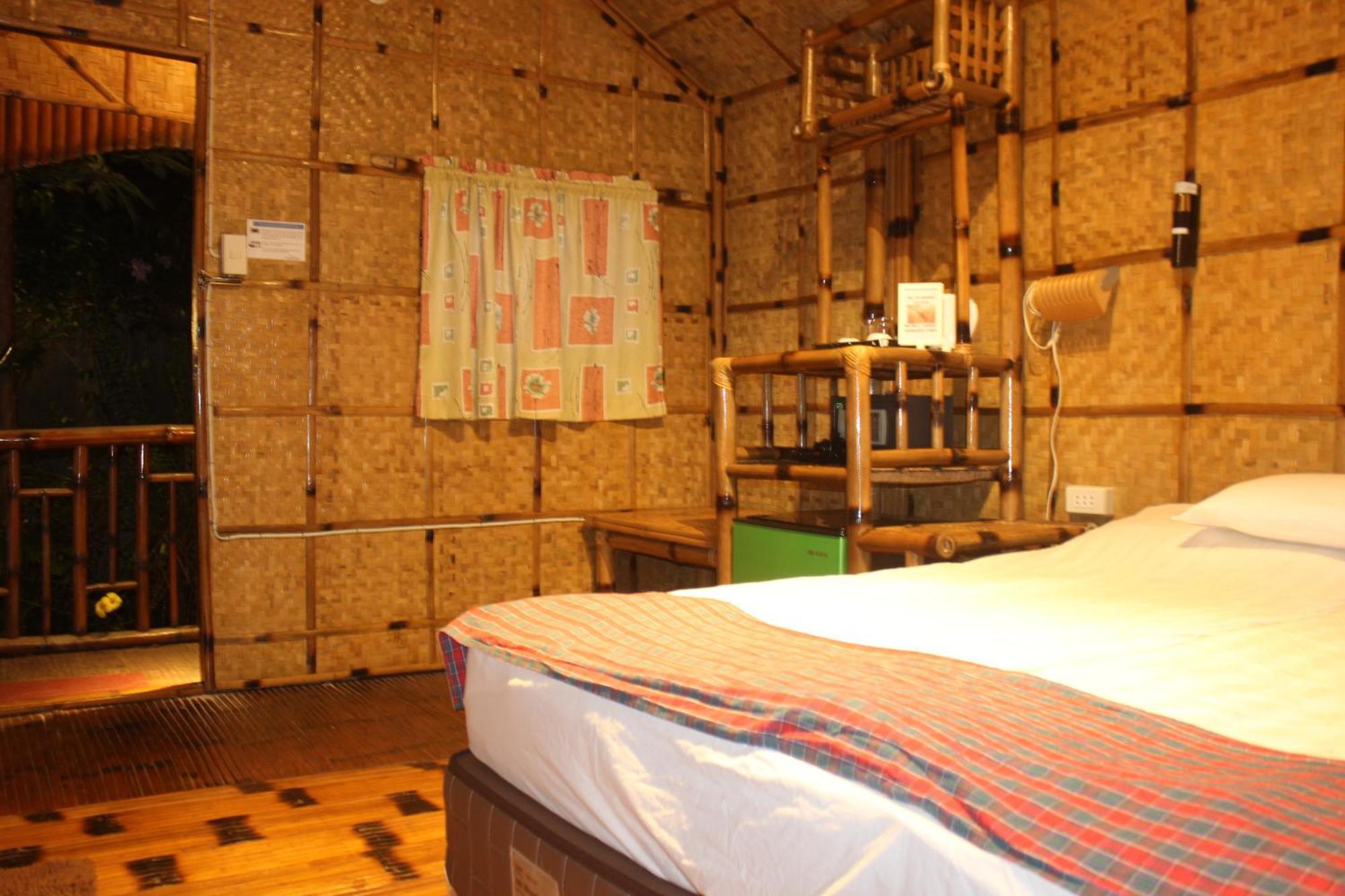 Nirvana Beach Resort Balabag  Екстериор снимка